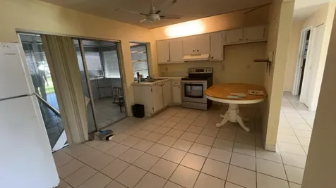 2194 Sw 13th Avenue Boynton Beach FL 33426