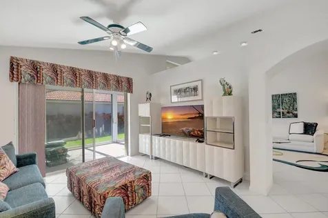 5946 Royal Isles Boulevard Boynton Beach FL 33437