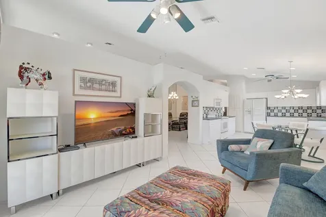 5946 Royal Isles Boulevard Boynton Beach FL 33437
