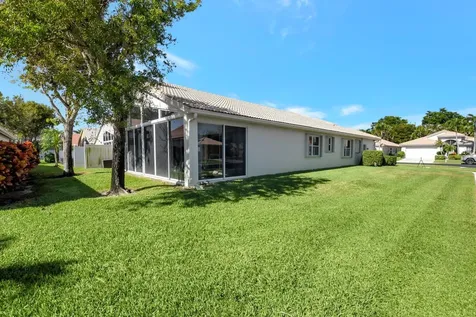 5946 Royal Isles Boulevard Boynton Beach FL 33437