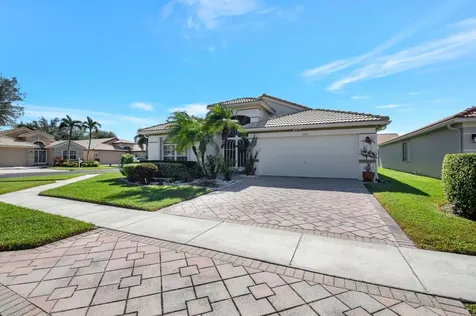 5946 Royal Isles Boulevard Boynton Beach FL 33437