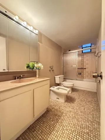2500 Parkview Drive Hallandale Beach FL 33009