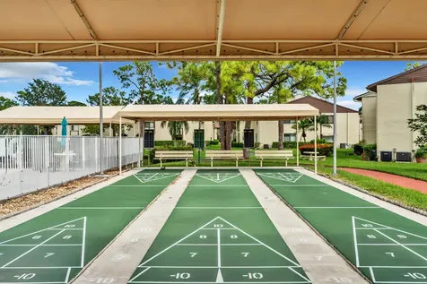 329 Knotty Pine Circle Greenacres FL 33463