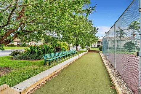 329 Knotty Pine Circle Greenacres FL 33463