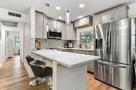 204 Ellesmere D Deerfield Beach FL 33442