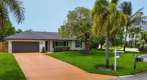 917 Sw 38th Court Boynton Beach FL 33435