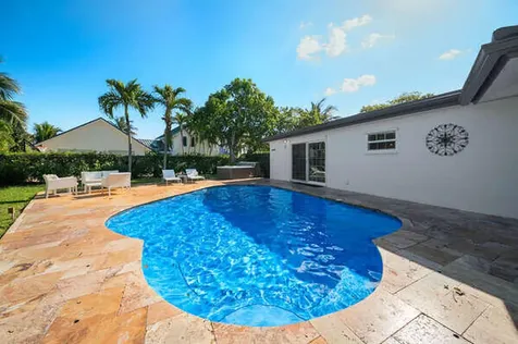 917 Sw 38th Court Boynton Beach FL 33435