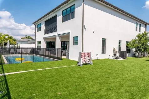 17017 Wandering Wave Avenue Boca Raton FL 33496