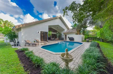 6661 Nw 23rd Way Boca Raton FL 33496