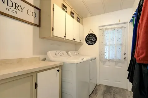 719 Hyacinth Circle Barefoot Bay FL 32976