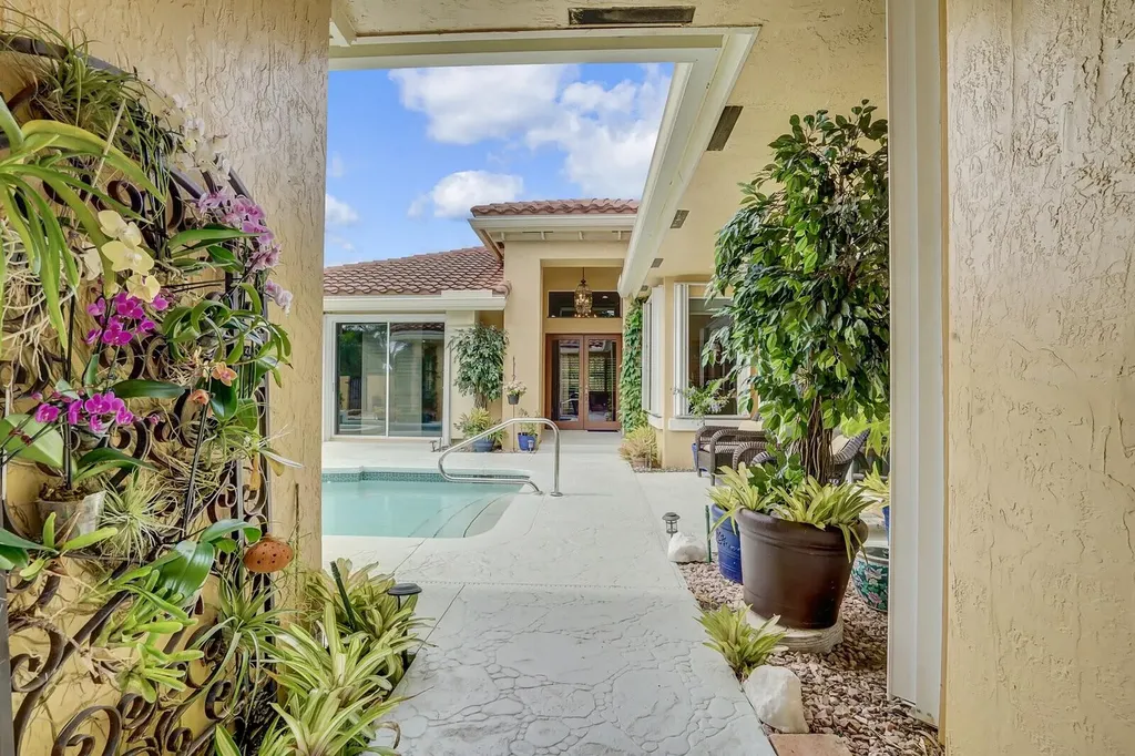 2367 Nw 25th Court Boca Raton FL 33434
