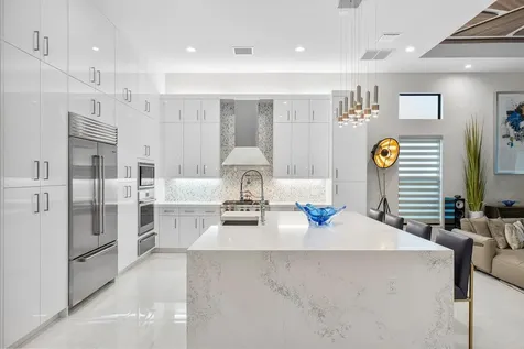 17056 Cappuccino Way Boca Raton FL 33496