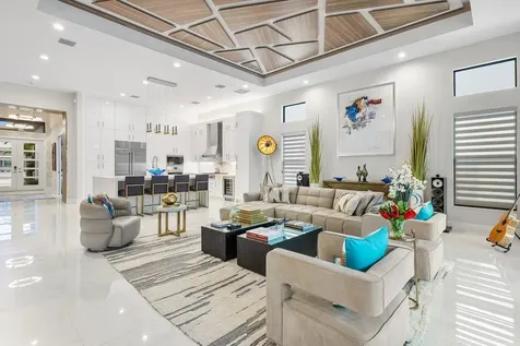17056 Cappuccino Way Boca Raton FL 33496