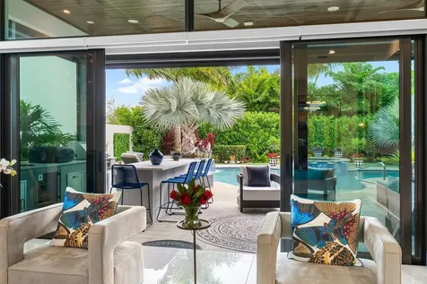 17056 Cappuccino Way Boca Raton FL 33496