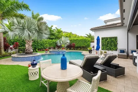 17056 Cappuccino Way Boca Raton FL 33496