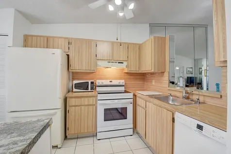 18756 Schooner Drive Boca Raton FL 33496