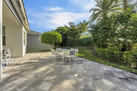 9322 Great Springs Drive Boynton Beach FL 33473