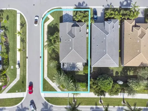 9322 Great Springs Drive Boynton Beach FL 33473