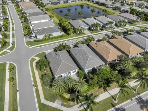 9322 Great Springs Drive Boynton Beach FL 33473