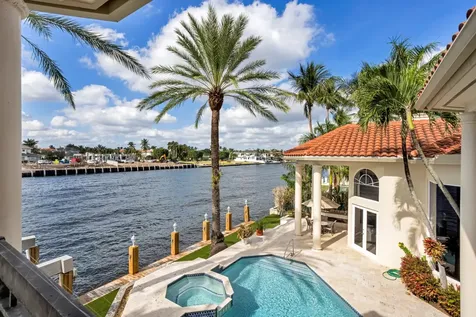 2551 Spanish River Road Boca Raton FL 33432