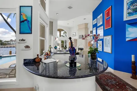 2551 Spanish River Road Boca Raton FL 33432