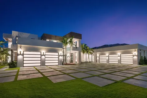 298 W Key Palm Road Boca Raton FL 33432