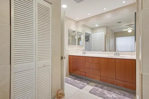 11570 Briarwood Circle Boynton Beach FL 33437