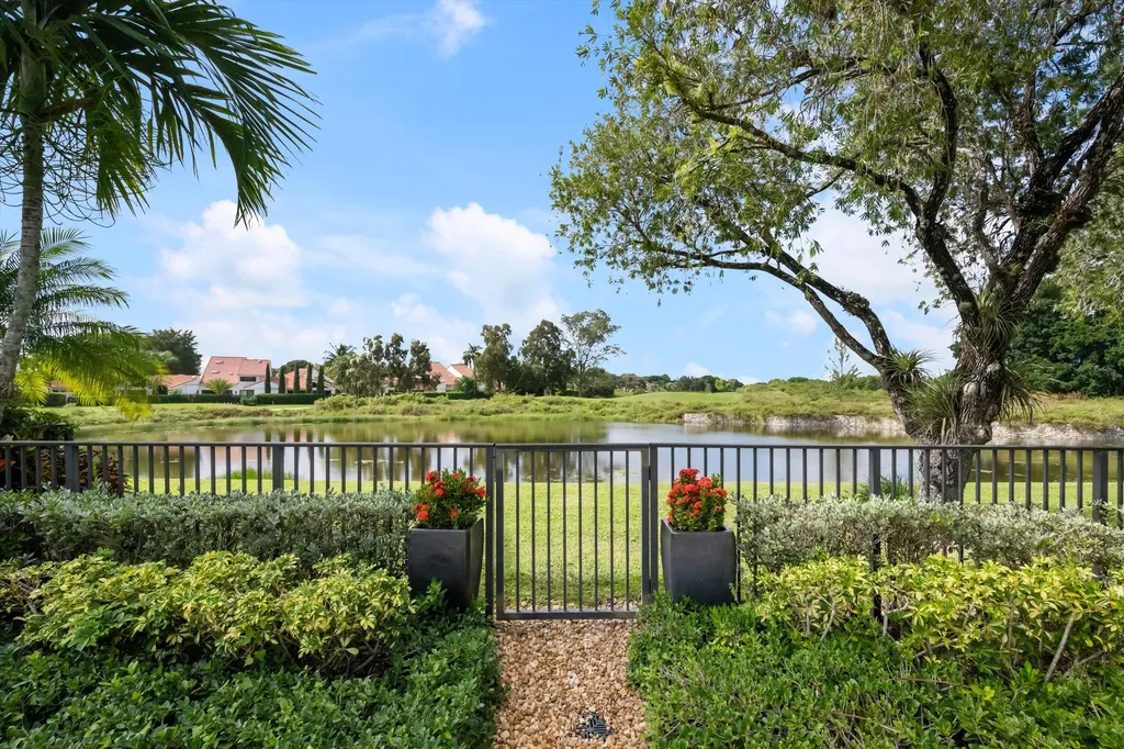 2523 Windsor Way Court Wellington FL 33414