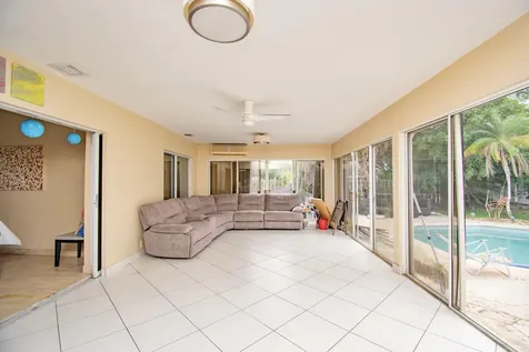 7455 San Clemente Place Boca Raton FL 33433