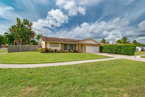7455 San Clemente Place Boca Raton FL 33433