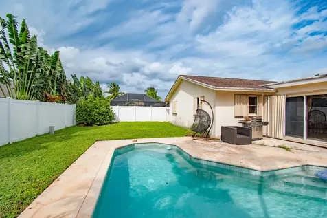 7455 San Clemente Place Boca Raton FL 33433