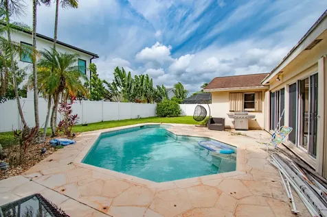 7455 San Clemente Place Boca Raton FL 33433