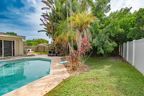 7455 San Clemente Place Boca Raton FL 33433