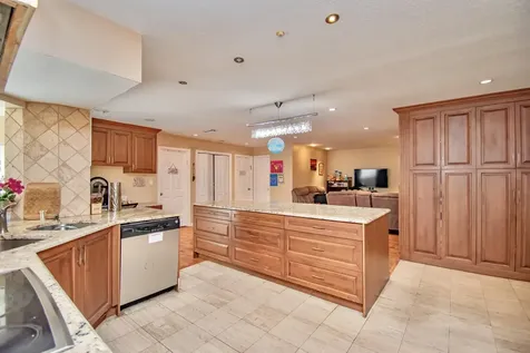 7455 San Clemente Place Boca Raton FL 33433