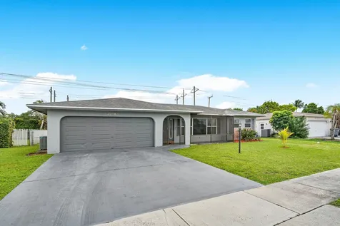 22062 Concha Avenue Boca Raton FL 33428