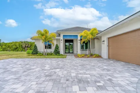 138 Se Via Lago Garda Port Saint Lucie FL 34952