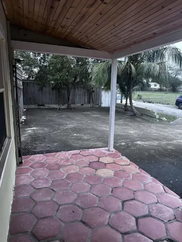 130 NE 4th Avenue Boynton Beach FL 33435