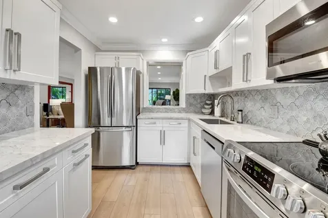22 Stratford Drive Boynton Beach FL 33436