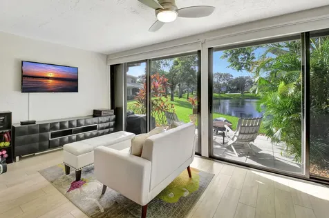 22 Stratford Drive Boynton Beach FL 33436