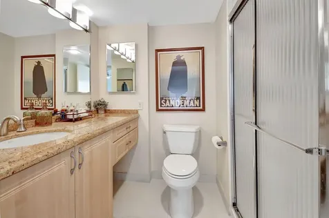 22 Stratford Drive Boynton Beach FL 33436
