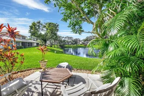 22 Stratford Drive Boynton Beach FL 33436