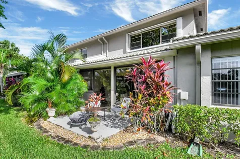 22 Stratford Drive Boynton Beach FL 33436