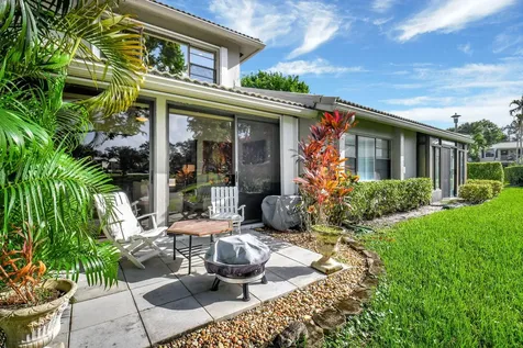 22 Stratford Drive Boynton Beach FL 33436