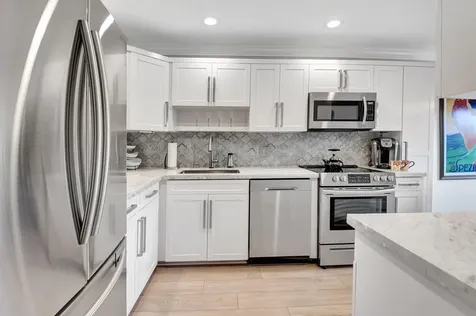 22 Stratford Drive Boynton Beach FL 33436