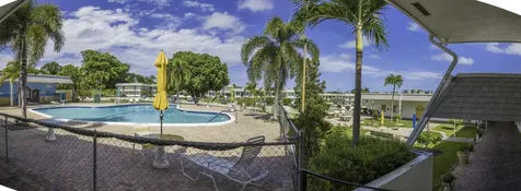 3040 Lake Osborne Drive Lake Worth Beach FL 33461