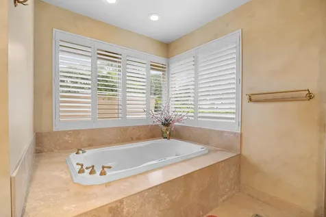 17618 Bocaire Way Boca Raton FL 33487
