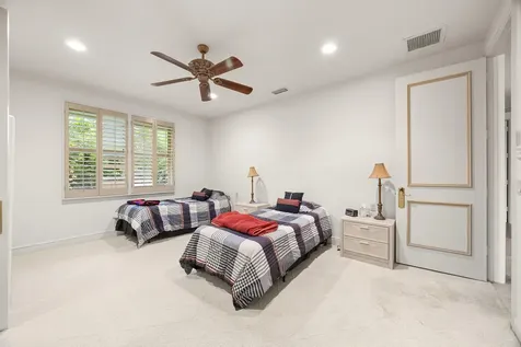 17618 Bocaire Way Boca Raton FL 33487