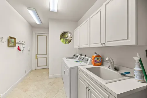 17618 Bocaire Way Boca Raton FL 33487