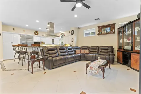 6175 Nw 32nd Avenue Boca Raton FL 33496