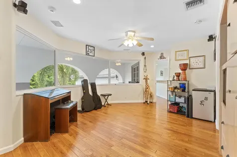 6175 Nw 32nd Avenue Boca Raton FL 33496